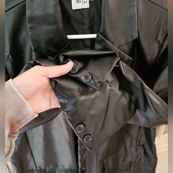 Princess Polly Jocelyn Blazer - Picture 8 of 10